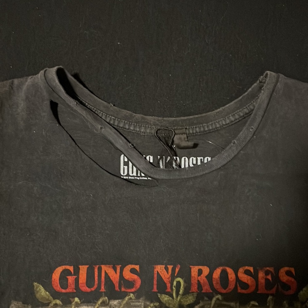 Top shop Guns N’ Roses Muscle Tank - Picture 6 of 8